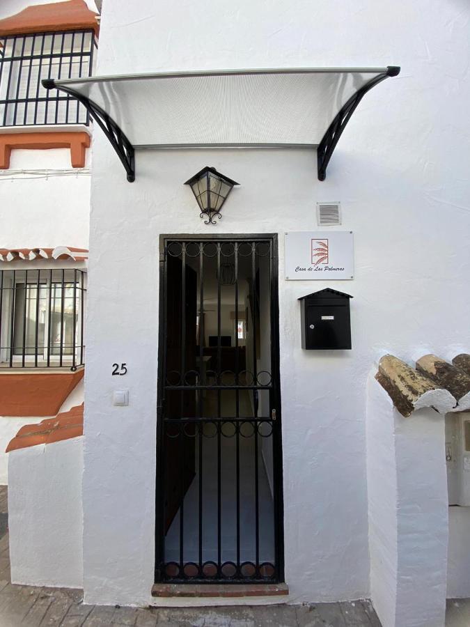 Casa De Las Palmeras เบนัลมาเดนา ภายนอก รูปภาพ